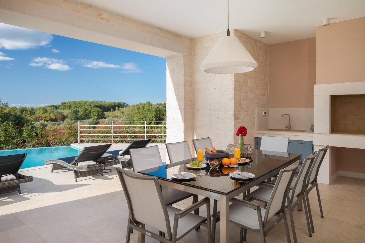 Villa Blanche By Ilc Brtonigla Exterior photo